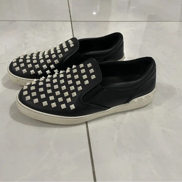 VALENTINO ROCK SLIP ON SNEAKERUs Sz 9